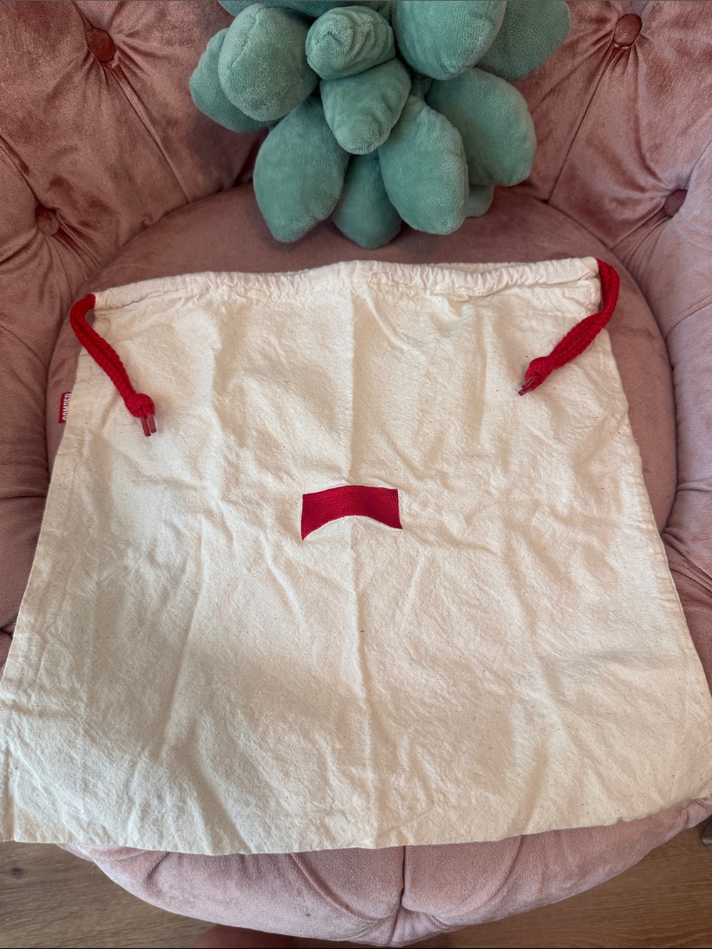 NWOT Camper Cream Drawstring Tote with Red Accents